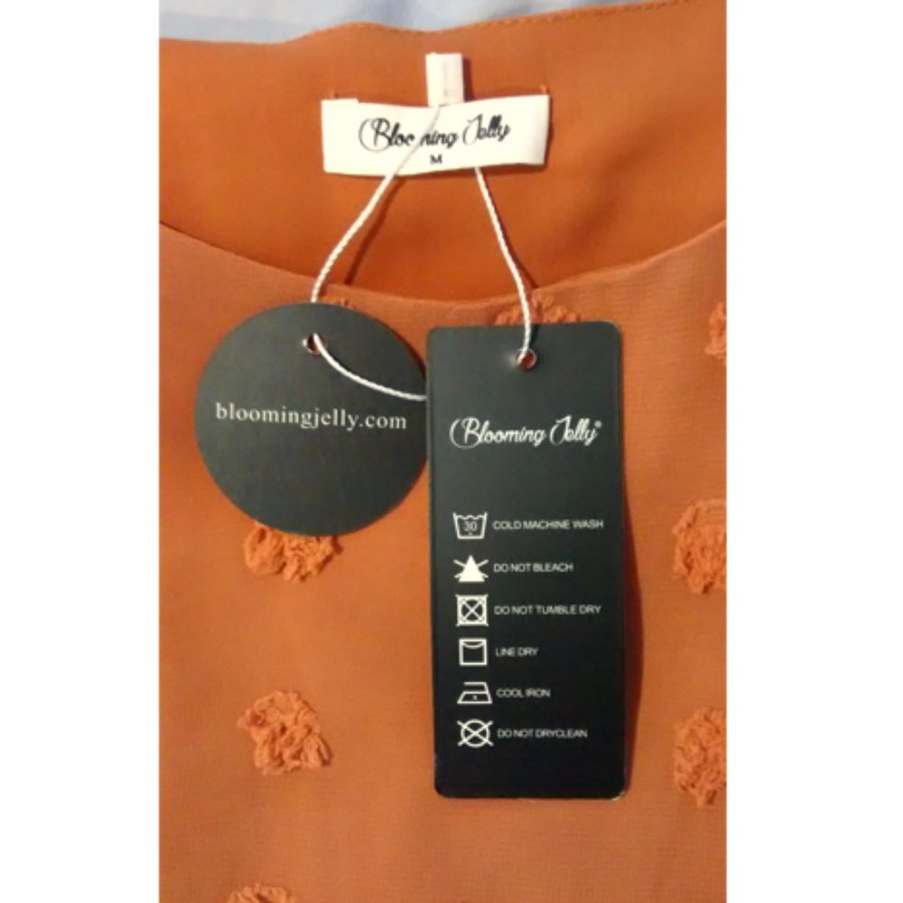 NWT Blooming Jelly Orange Chic Puff Sleeves Dotted Layered Blouse, Size M - Picture 3 of 12